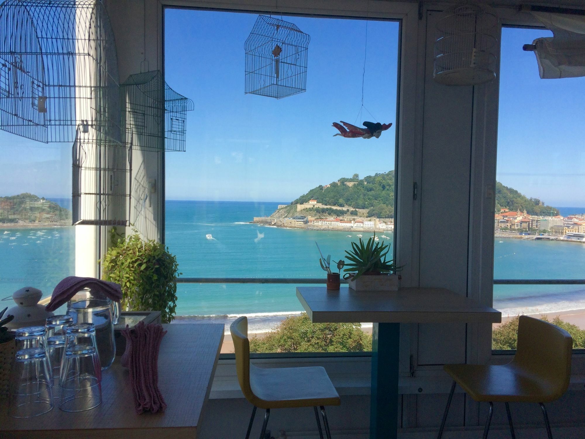 Far Out Inn San Sebastián Eksteriør bilde
